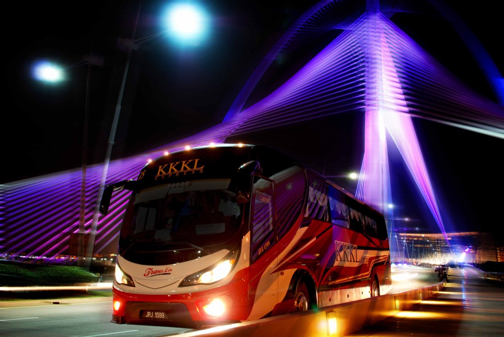 Bus from Singapore to Kuala Lumpur  KKKL Travel & Tours